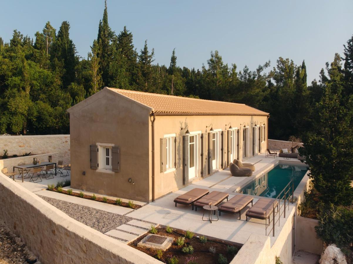 F Topia Villas Fiszkárdo Kültér fotó